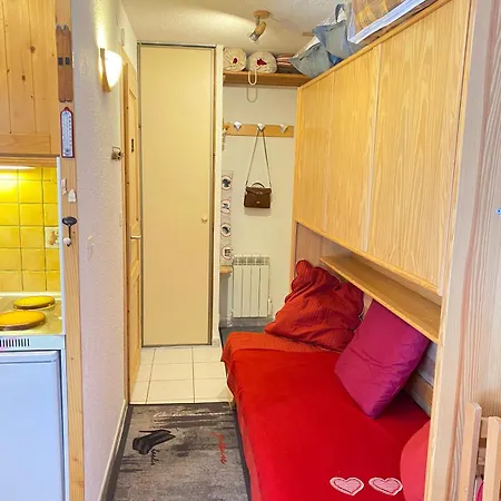 Studio Apartment Araches-la-Frasse